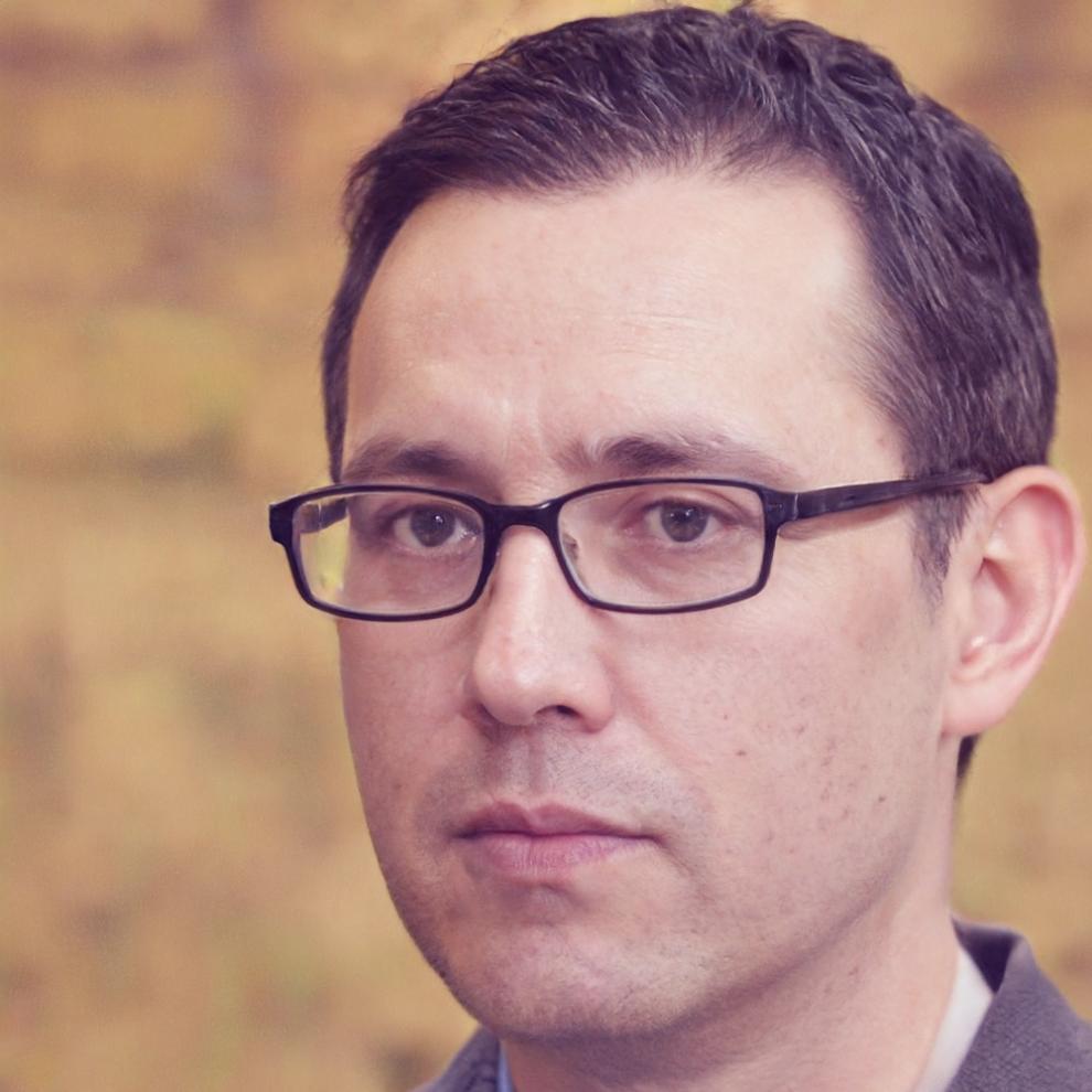 Portraitfoto von Lukas Bergmann